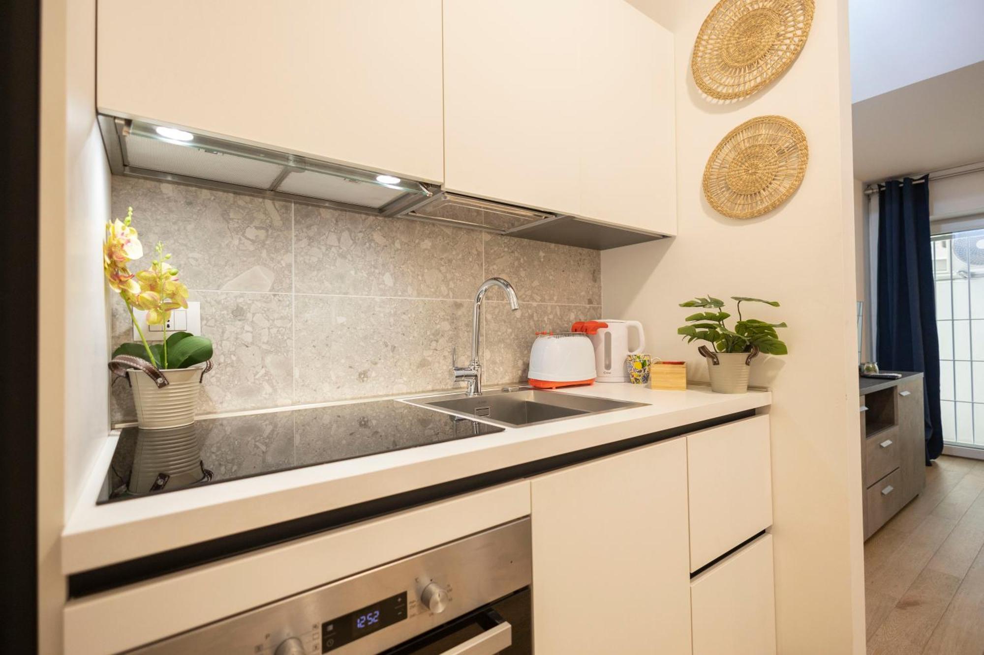Porta Romana Cozy Apartment By 101Flats Milan Bagian luar foto